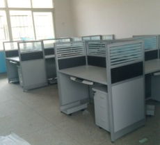 江西屏风桌 南昌盛华屏风桌销售报价与款式全解析